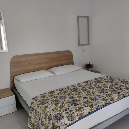 Apartment Modern Flat With Swimming Pool By The Beach Caorle
